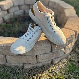 Toms Off-White Canvas Men's Sneakers